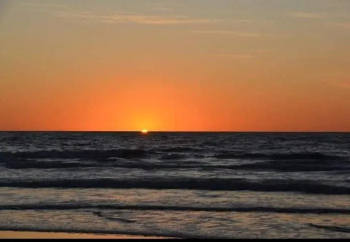 Amanecer Frente Al Mar